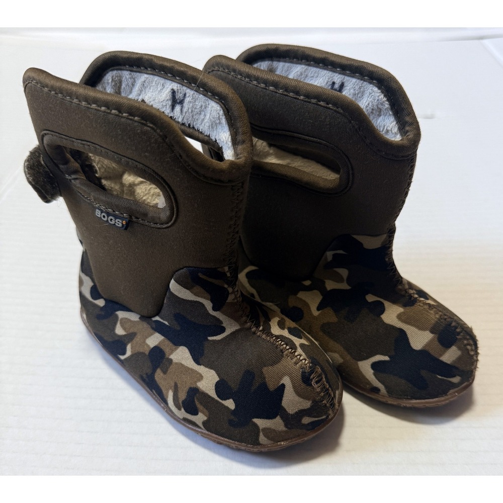 BOGS - Baby Camo Insulated Waterproof Winter Boots - Infant Size 6
